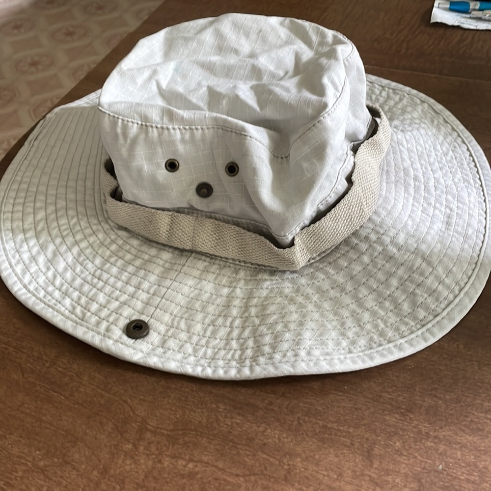 Fishing/outdoor hat
